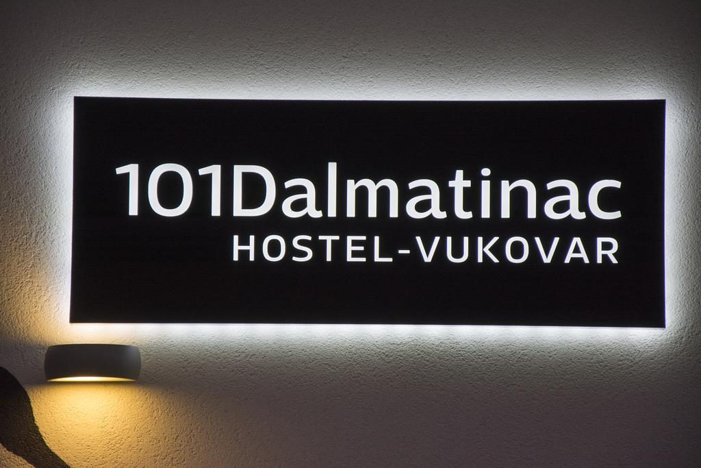 Hostel 101 Dalmatinac Vukovar Ngoại thất bức ảnh